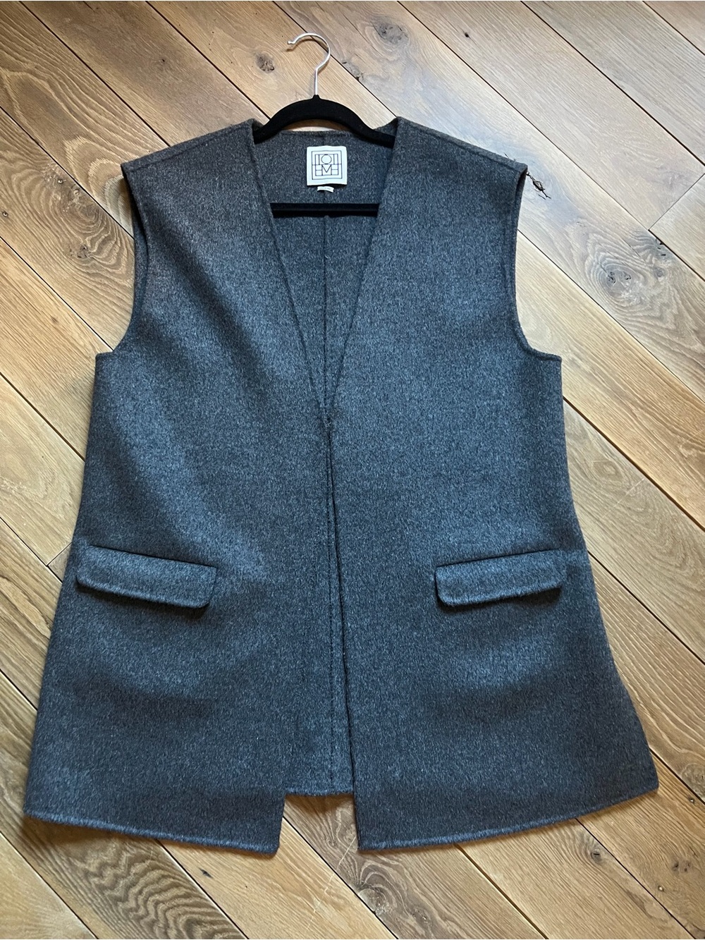 Toteme grey sleeveless jacket
